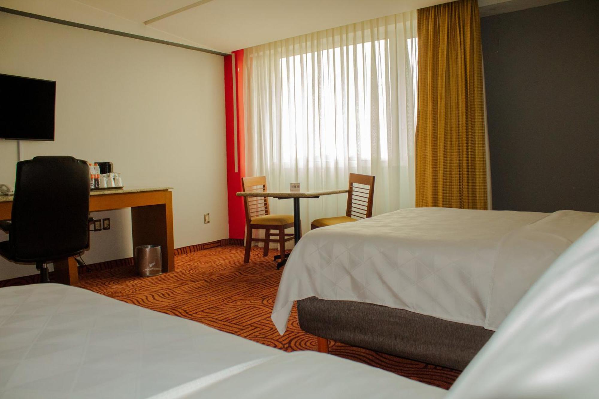 Holiday Inn Puebla Finsa By Ihg Экстерьер фото